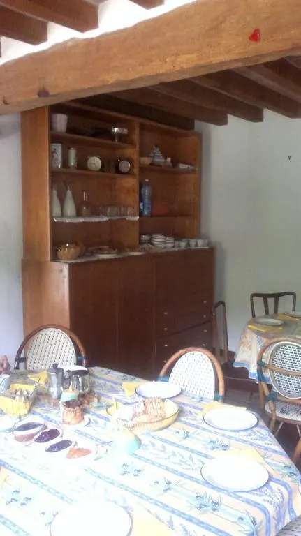 Casa Dell' Abbondanza B&B Agriturismo Vigoleno Bed & Breakfast